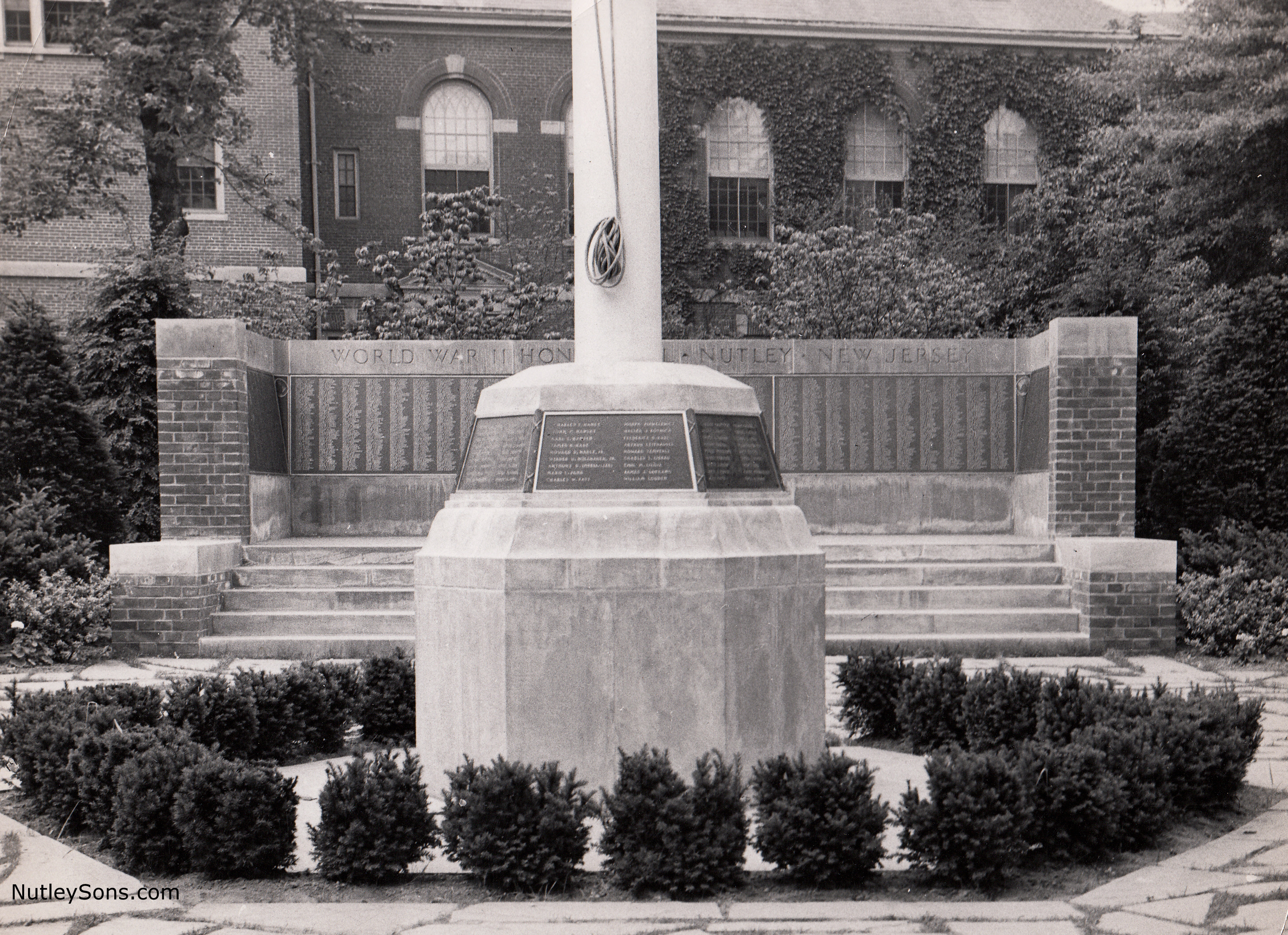 The Memorial Green, WW2 memorial, Nutley NJ